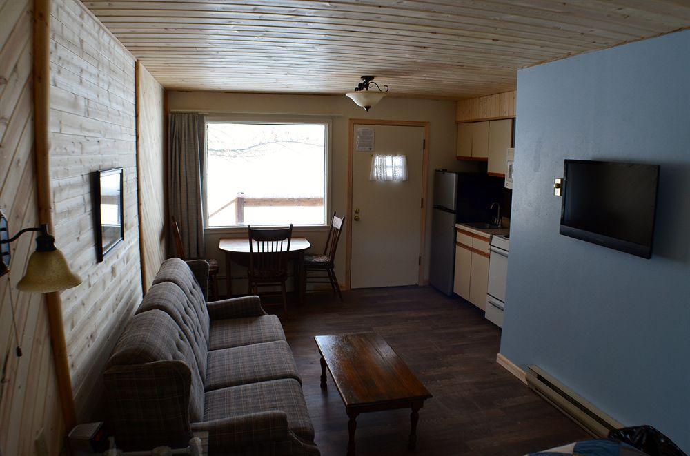 Curriers Lakeview Lodge Rice Lake Exteriér fotografie