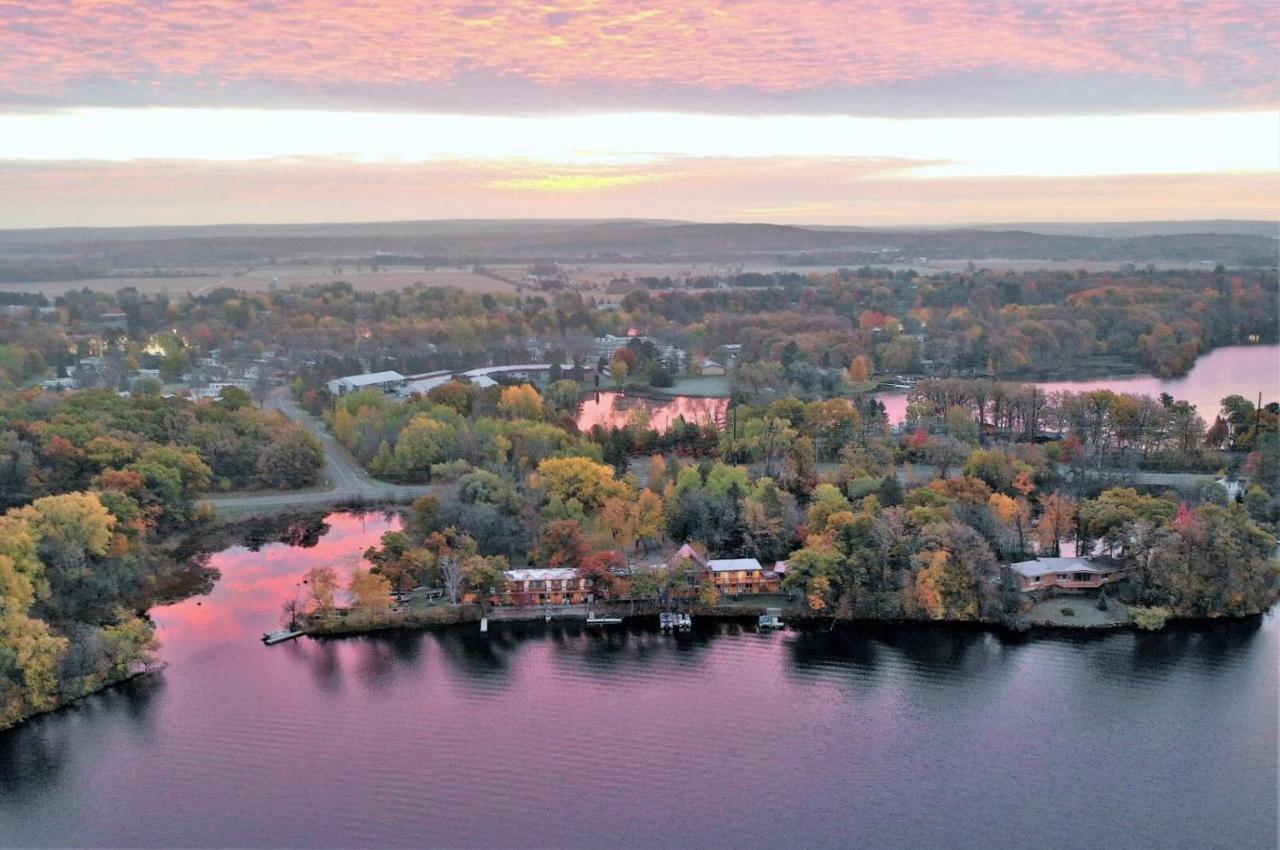 Curriers Lakeview Lodge Rice Lake Exteriér fotografie